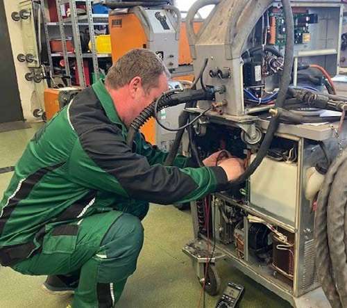 Ívhegesztő gépek 4